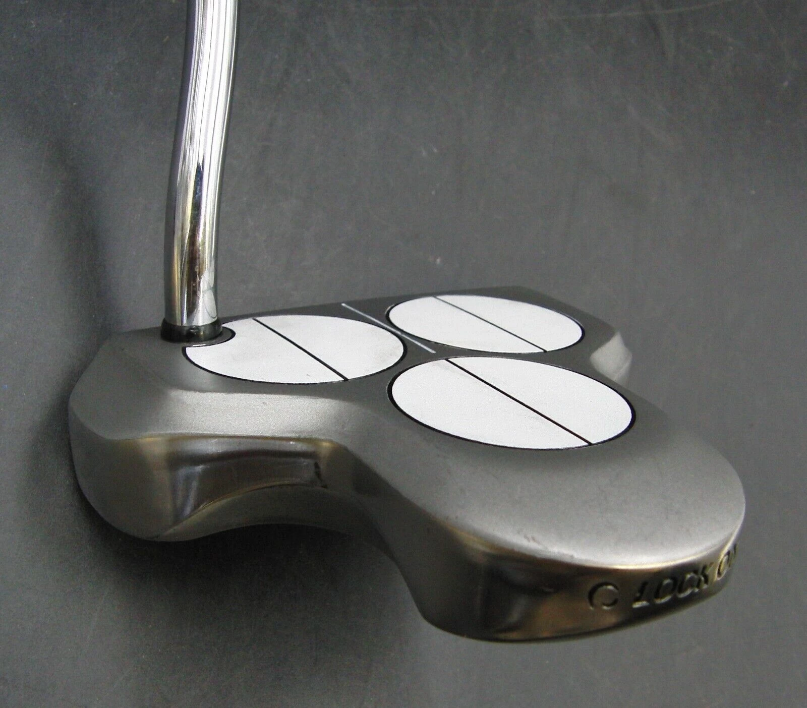 Japanese Lock On Tawara W-Balance Putter Steel Shaft 86.5cm Length Iguana Grip 3 Japanese Lock On Tawara W-Balance Putter Steel Shaft 86.5cm Length Iguana Grip - Image 3