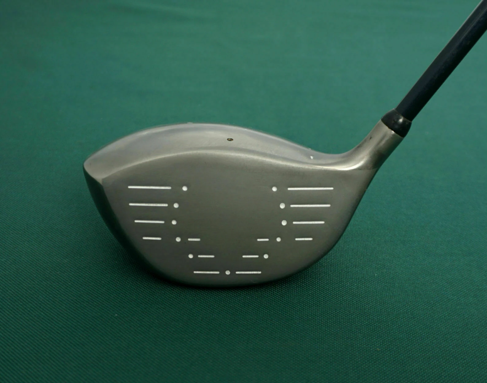 Acer XDS 2+ 10° Driver Regular Graphite Shaft Acer Grip 2 Acer XDS 2+ 10° Driver Regular Graphite Shaft Acer Grip - Image 2