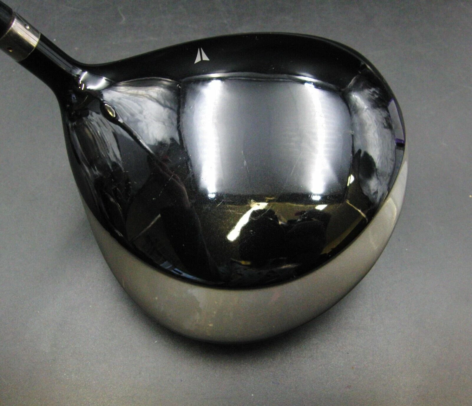 Nike SQ 460 9.5° Driver Stiff Graphite Shaft Nike SQ Grip 3 Nike SQ 460 9.5° Driver Stiff Graphite Shaft Nike SQ Grip - Image 3