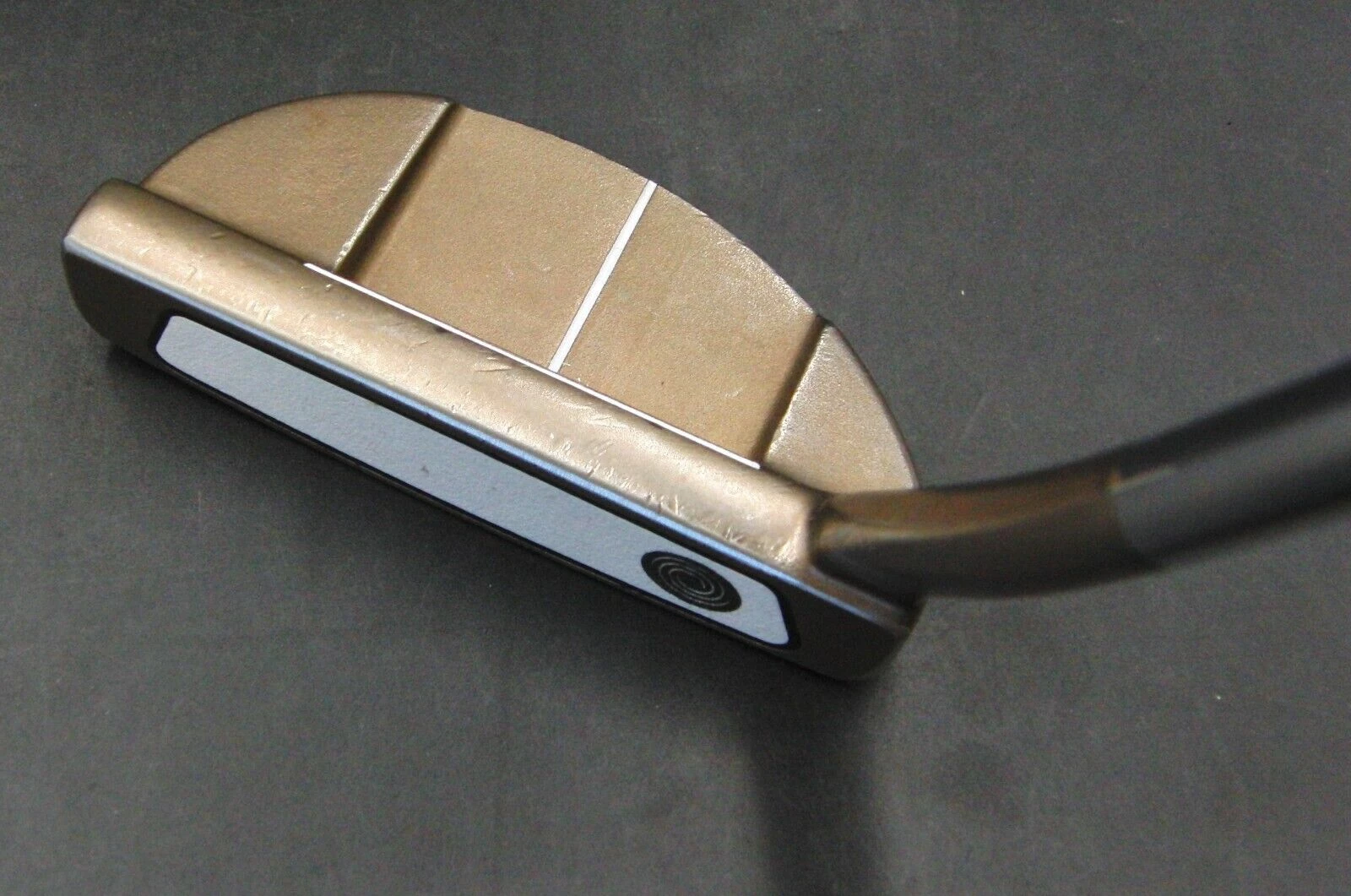 Odyssey White Ice 9 Putter Steel Shaft 84cm Playing Length Super Stroke Grip 8 Odyssey White Ice 9 Putter Steel Shaft 84cm Playing Length Super Stroke Grip - Image 8