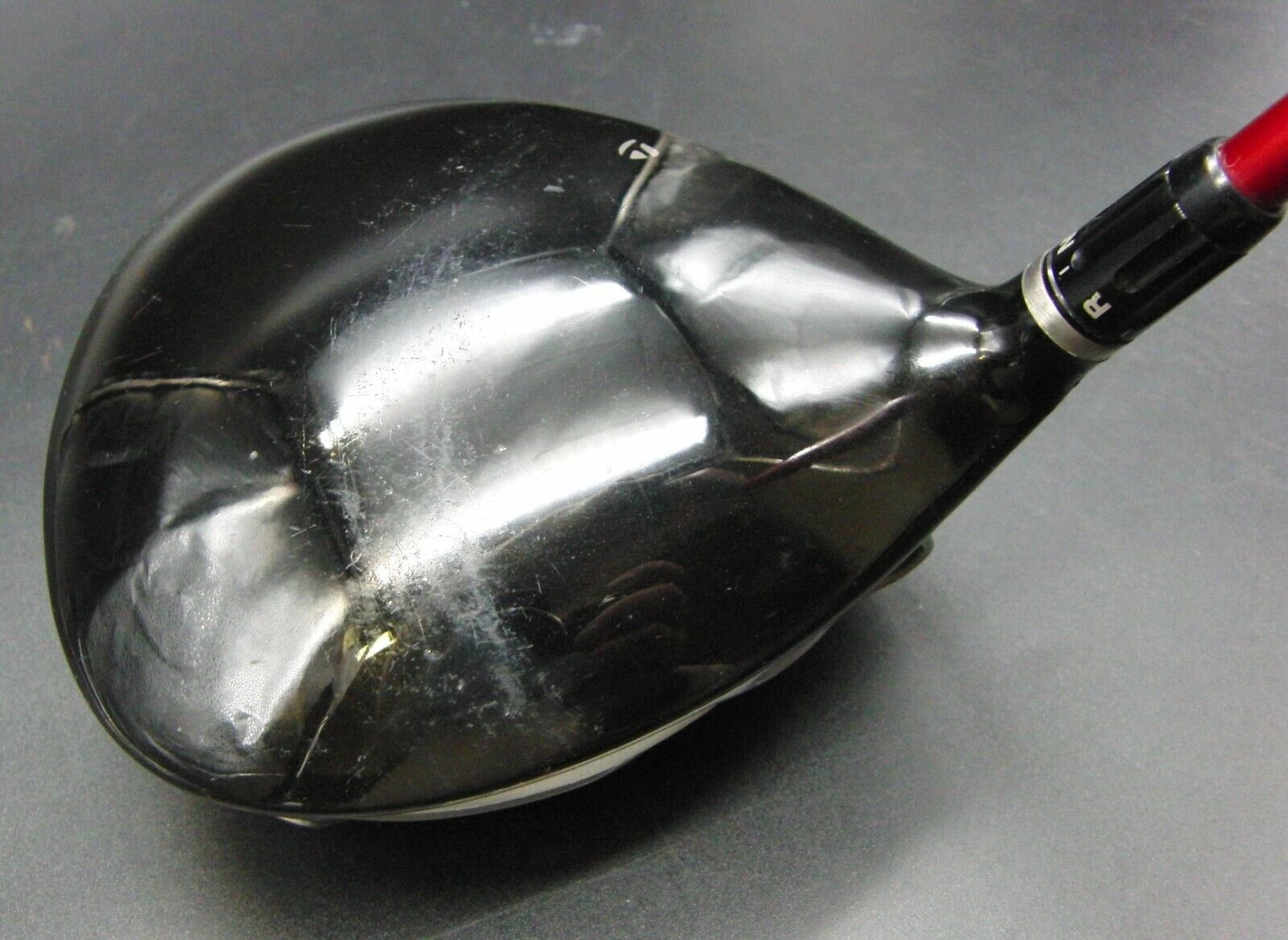 Left Handed Adjustable Taylormade R9 9.5° Driver Stiff Graphite Shaft 2 Left Handed Adjustable Taylormade R9 9.5° Driver Stiff Graphite Shaft - Image 2