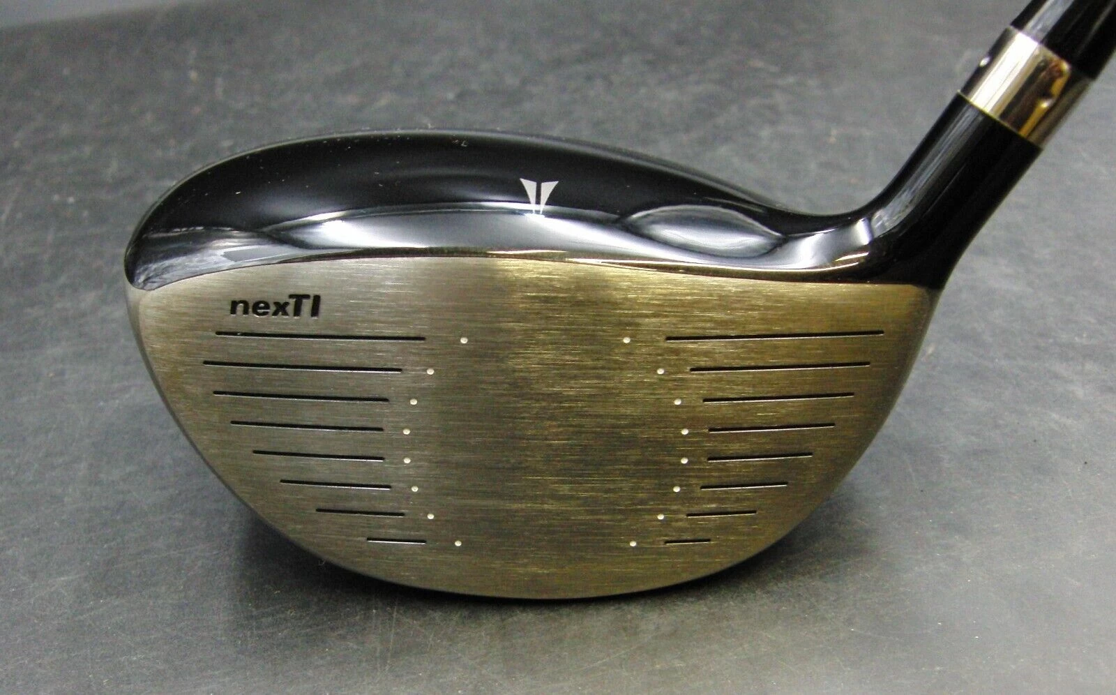 Nike SQ 460 NexTi 10.5° Driver Regular Graphite Shaft & Sumo Head Cover 3 Nike SQ 460 NexTi 10.5° Driver Regular Graphite Shaft & Sumo Head Cover - Image 3