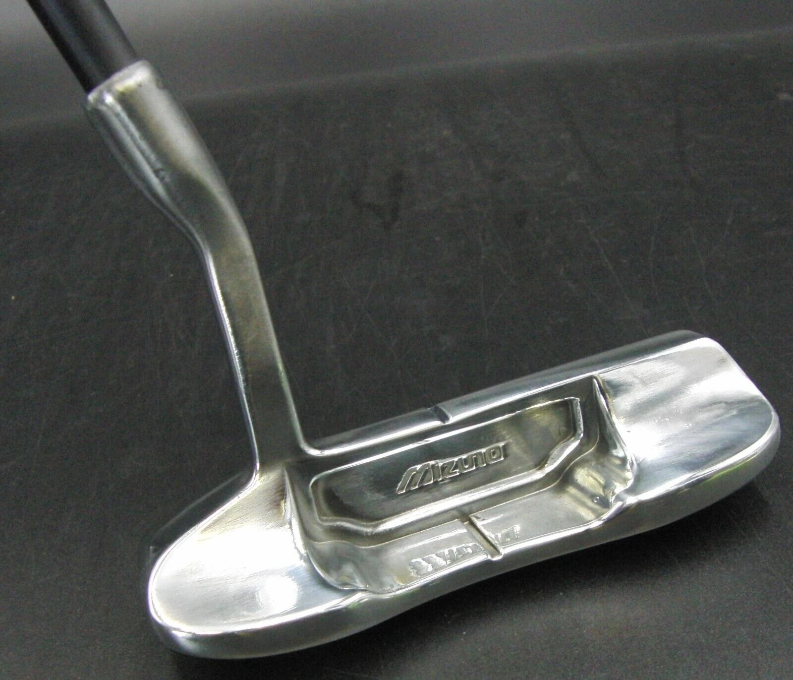 Mizuno Efil For Stylish Golf Putter Graphite Shaft 86cm Long Black Grip 4 Mizuno Efil For Stylish Golf Putter Graphite Shaft 86cm Long Black Grip - Image 4