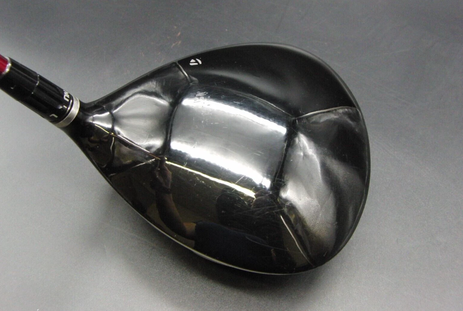 TaylorMade R9 PCT 10.5° Driver Regular Graphite Shaft Golf Pride Grip 4 TaylorMade R9 PCT 10.5° Driver Regular Graphite Shaft Golf Pride Grip - Image 4