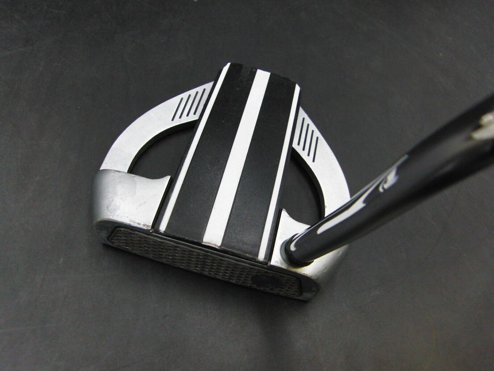 Odyssey Works Marxman Fang Putter 85cm Playing Length Steel Shaft Odyssey Grip 8 Odyssey Works Marxman Fang Putter 85cm Playing Length Steel Shaft Odyssey Grip - Image 8