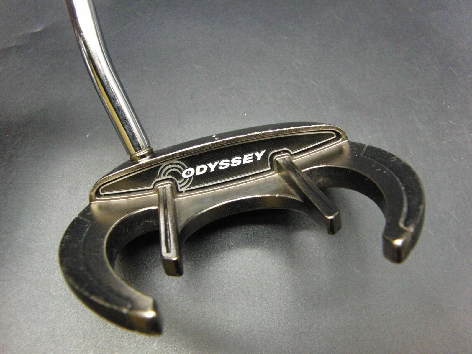 Odyssey White ICE Sabertooth Putter 87cm Playing Length Steel Shaft Karma Grip 7 Odyssey White ICE Sabertooth Putter 87cm Playing Length Steel Shaft Karma Grip - Image 7