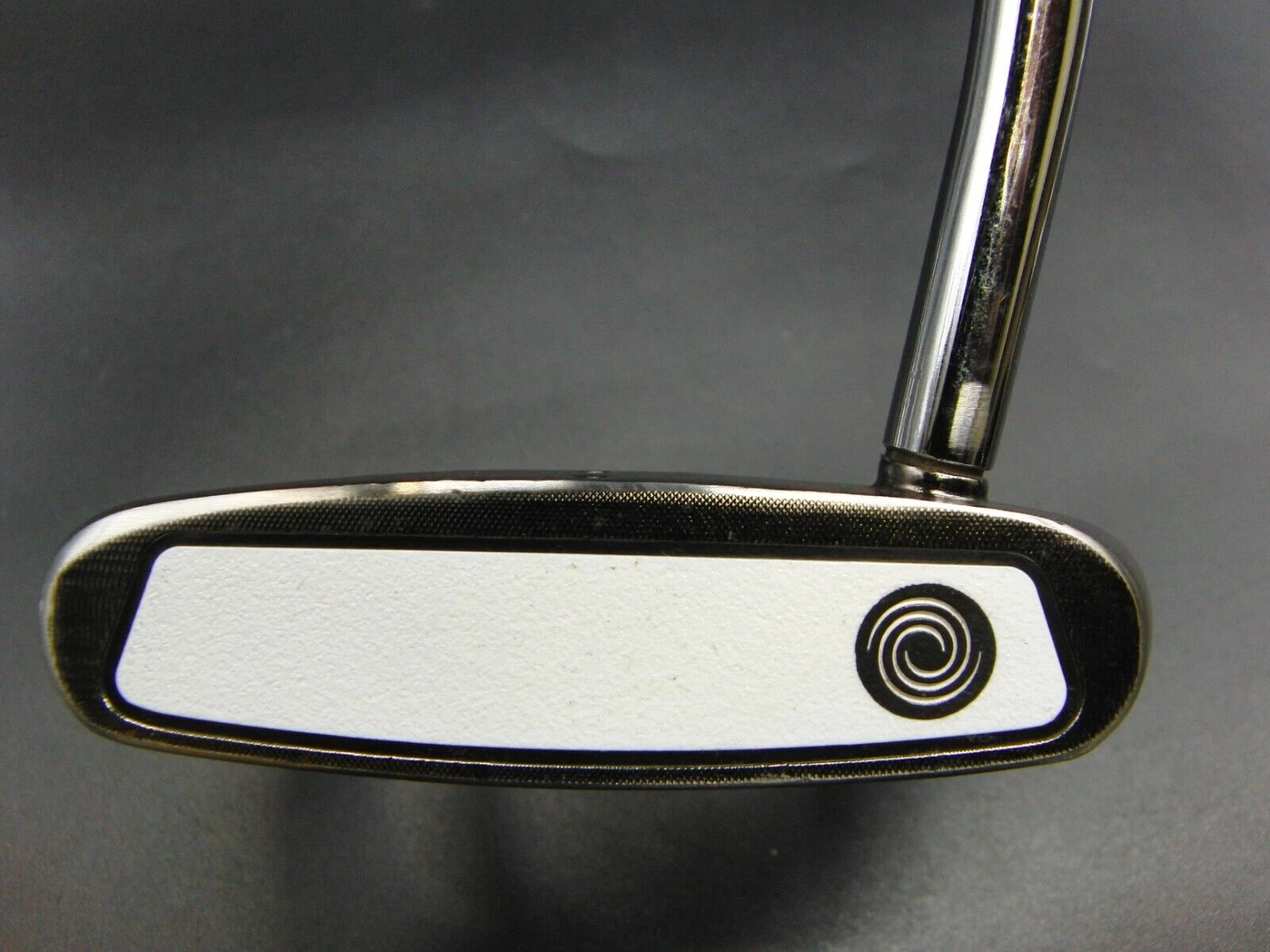 Odyssey White ICE Sabertooth Putter 87cm Playing Length Steel Shaft Karma Grip 5 Odyssey White ICE Sabertooth Putter 87cm Playing Length Steel Shaft Karma Grip - Image 5