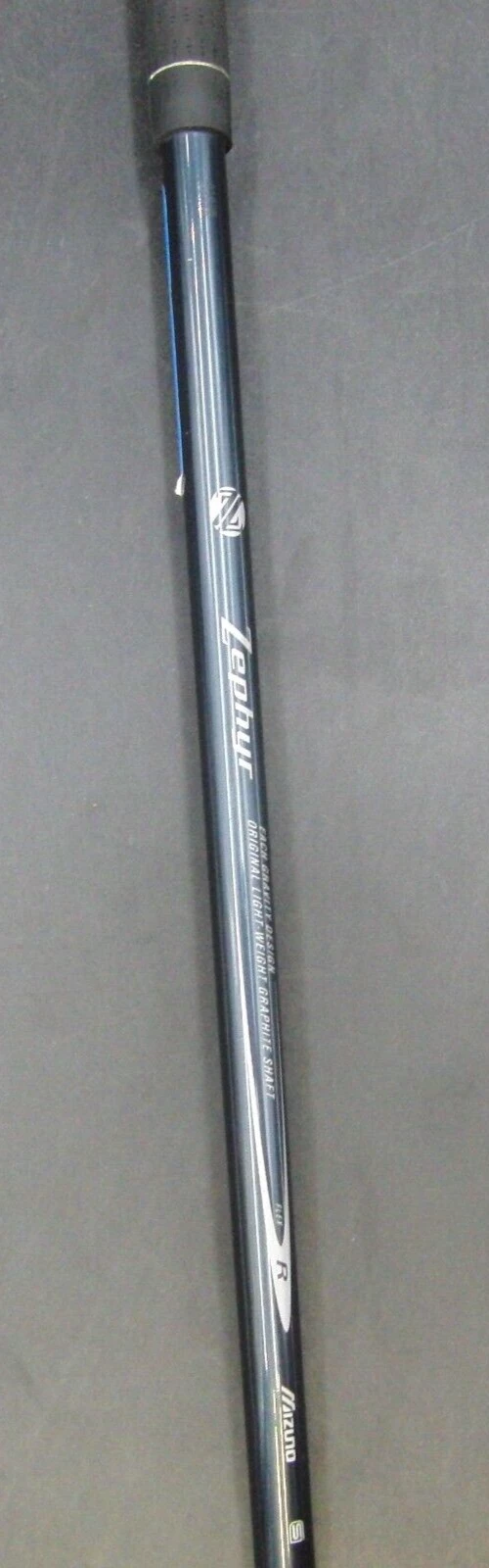 Mizuno Zephyr Metal UF 22° Hybrid Regular Graphite Shaft Mizuno Grip 4 Mizuno Zephyr Metal UF 22° Hybrid Regular Graphite Shaft Mizuno Grip - Image 4