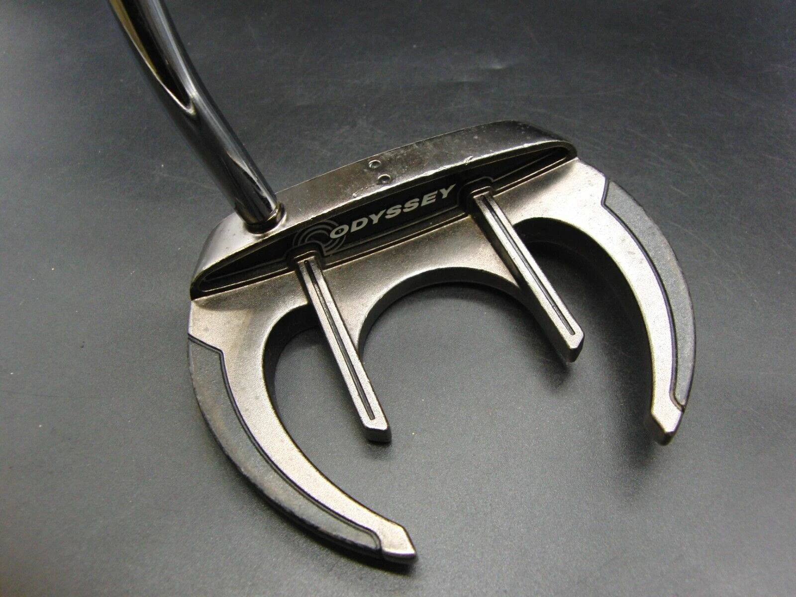 Odyssey White ICE Sabertooth Putter 87cm Playing Length Steel Shaft Karma Grip 3 Odyssey White ICE Sabertooth Putter 87cm Playing Length Steel Shaft Karma Grip - Image 3