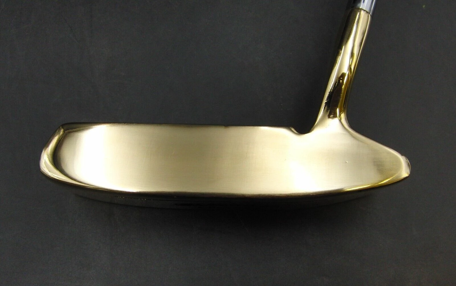 Refurbished Daiwa GC DP-5562 Putter 86.5cm Playing Length Steel Shaft Daiwa Grip 6 Refurbished Daiwa GC DP-5562 Putter 86.5cm Playing Length Steel Shaft Daiwa Grip - Image 6