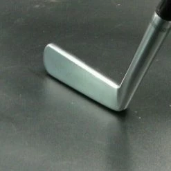 Slazenger Jean Donald Putter 88.5cm Long 15 Slazenger Jean Donald Putter 88.5cm Long -Clubs Shop 32 c446ab9d 5a42 4936 85e1 43f3fa003d60