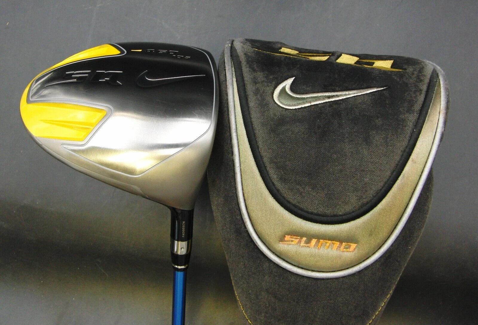 Nike SQ 460 NexTi 10.5° Driver Regular Graphite Shaft & Sumo Head Cover 2 Nike SQ 460 NexTi 10.5° Driver Regular Graphite Shaft & Sumo Head Cover - Image 2