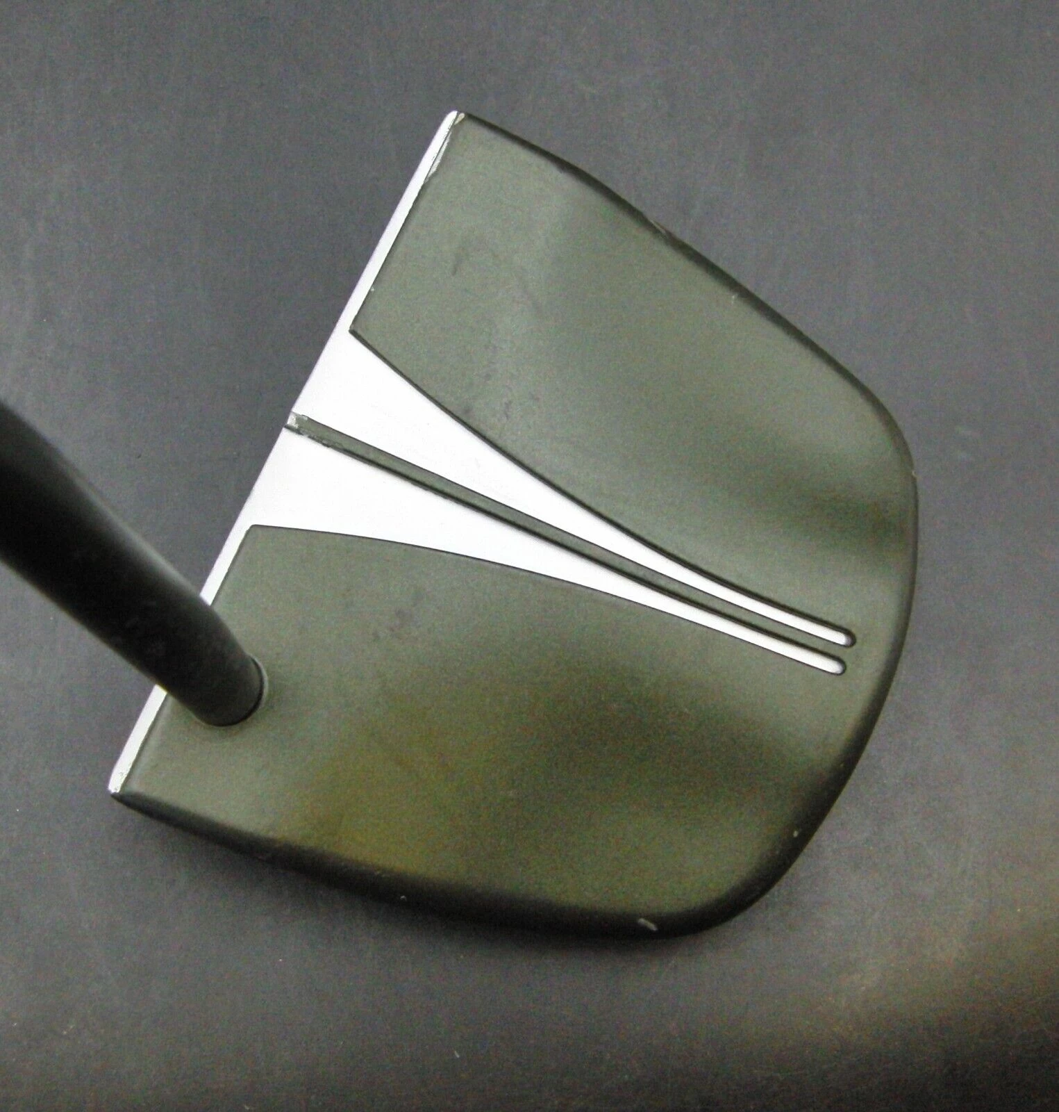 Nike Ic 2020 A Putter 87cm Playing Length Graphite Shaft Iguana Golf Grip 4 Nike Ic 2020 A Putter 87cm Playing Length Graphite Shaft Iguana Golf Grip - Image 4