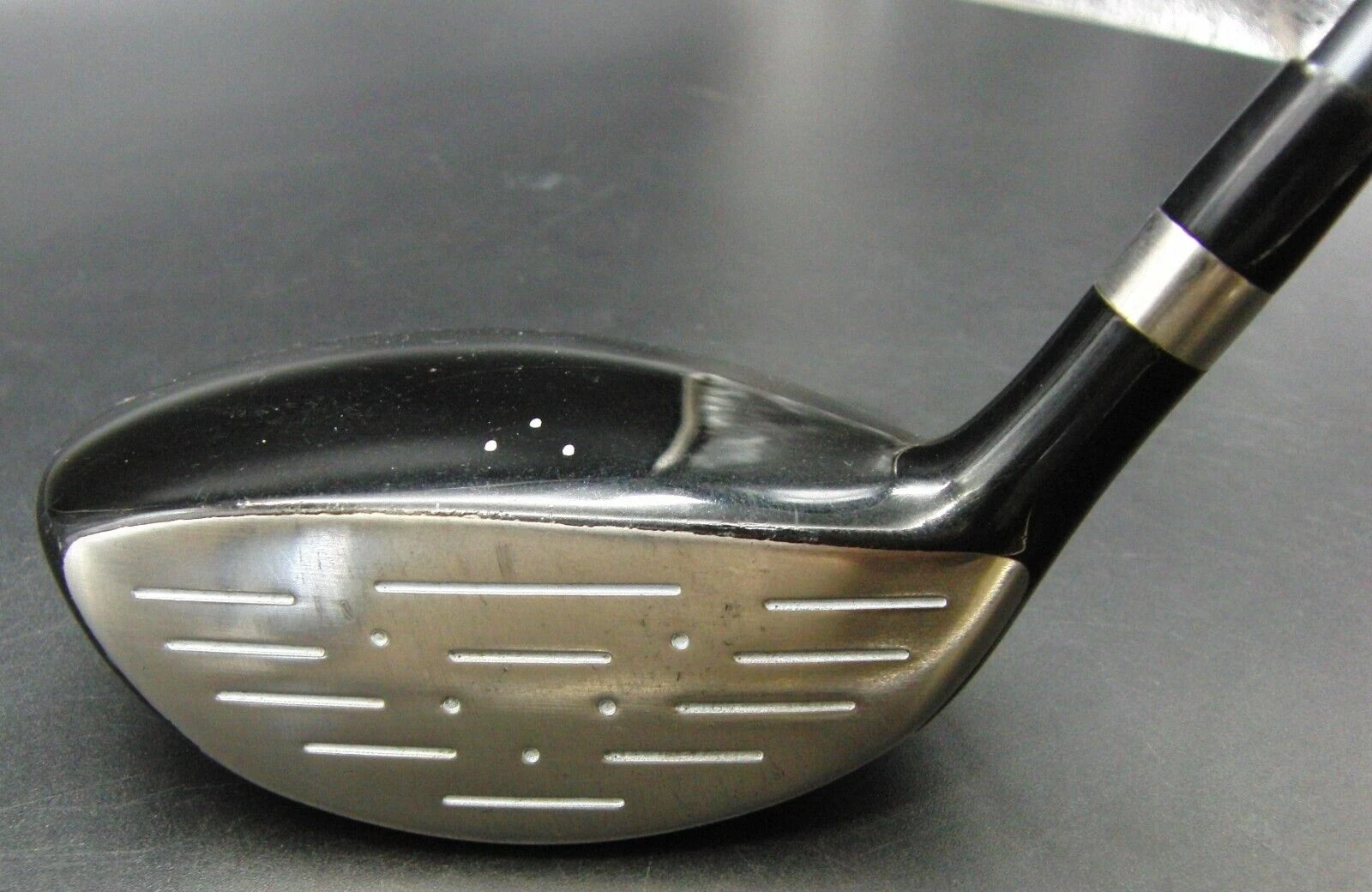 Mizuno Zephyr Metal UF 19° 5 Wood Regular Graphite Shaft Mizuno Grip 2 Mizuno Zephyr Metal UF 19° 5 Wood Regular Graphite Shaft Mizuno Grip - Image 2