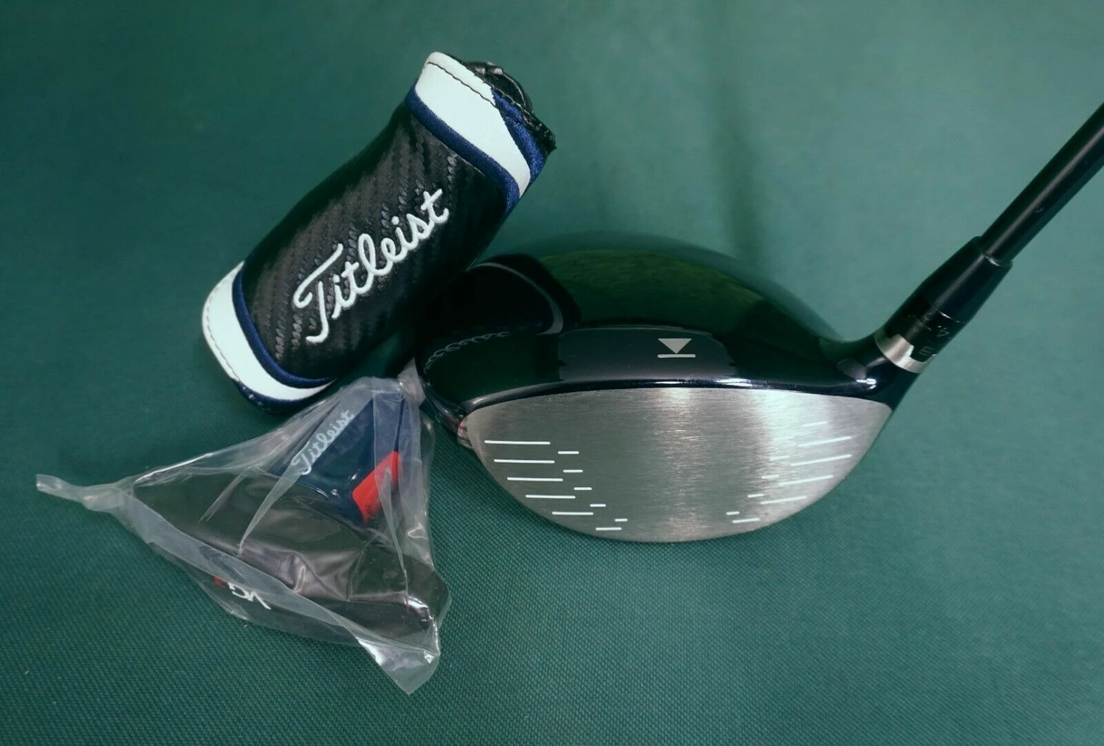 Lincs_golf Titleist VG3 9.5° Adjustable Driver Stiff Graphite Shaft Iomic Grip 6 Lincs_golf Titleist VG3 9.5° Adjustable Driver Stiff Graphite Shaft Iomic Grip - Image 6