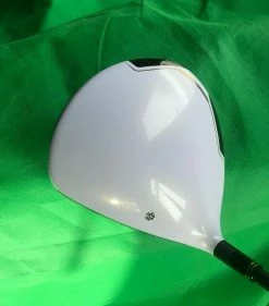 Lincs_golf Hardly Used TaylorMade Gloire G 10.5 Degree Driver Regular Graphite Shaft -Clubs Shop s l1600 bf83b285 e2f0 45e9 8023 9e1d92a2c49e